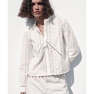 ZARA White Eyelet Cotton Blouse with Beaded Hem Size S